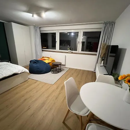 Stylish Lindenstraße Apartment *